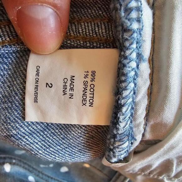 Women's SOHO New York and C Cropped Boyfriend Jeans Size 2 Blue with Pink Roses - Picture 10 of 11